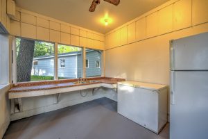 Fish House cleaning station with running water.